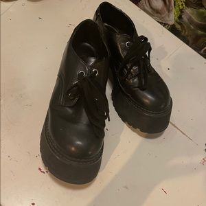 Current mood oxfords